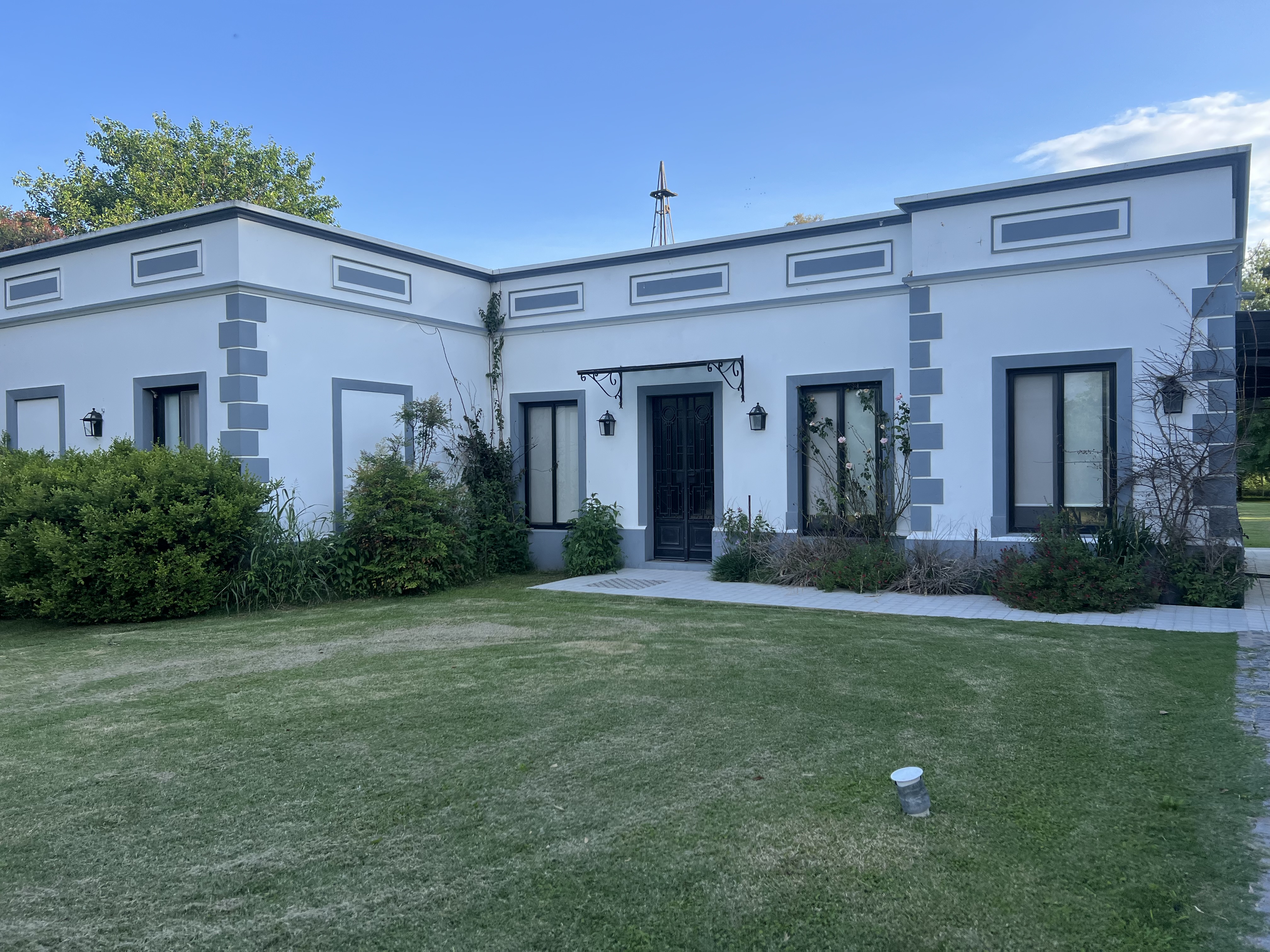 3533FP- 3533FP- CASA SANTA CATALINA 248M2